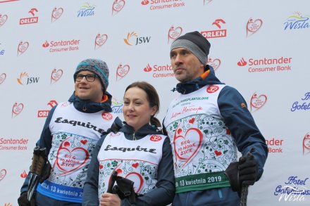 Pamiątkowe zdjęcie poszczególnych sztafet